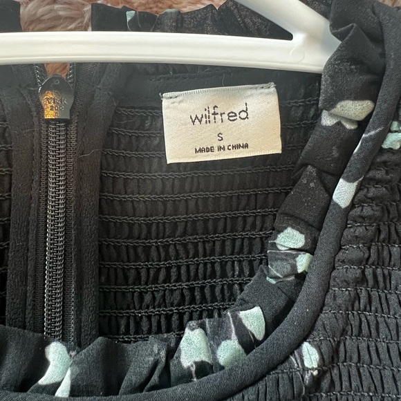 NWOT Aritzia Wilfred Tempest Blouse in Black/Aqua - Picture 5 of 5